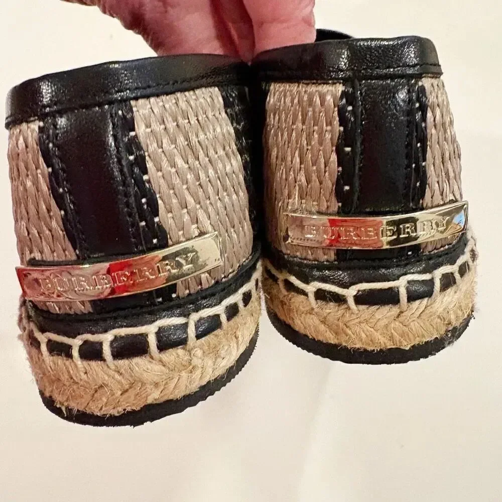 Burberry Two Tone Striped Raffia Hodgeson Espadrilles Size 37 US 6.5